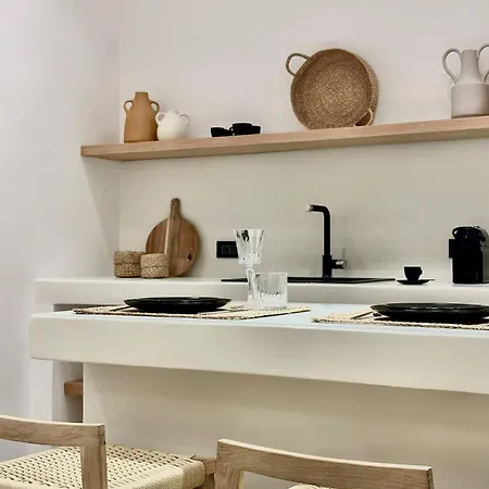 بيت للعطل Anatelo House